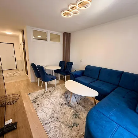 Blue Nest Bulevar *